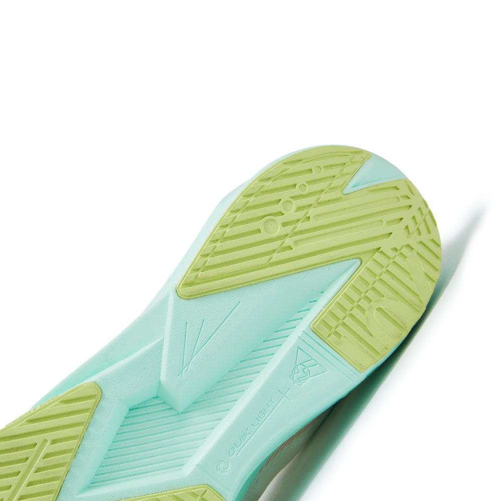 Tênis FLEXIBLE BEE Corrida com Leveza e Flexibilidade - Feminino | Azul claro e Branco