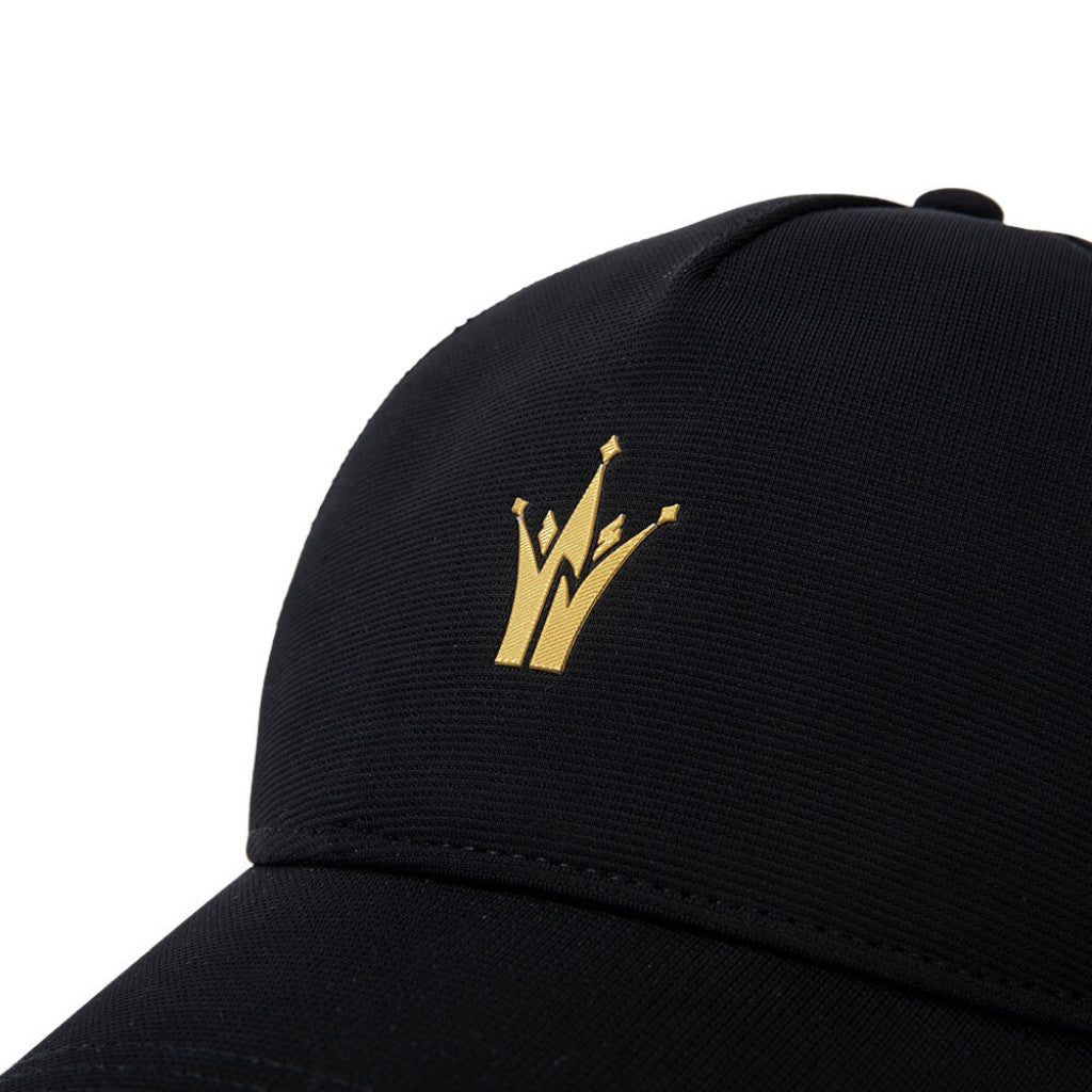 Boné Signature Nikola Jokic Joker Crown Hat | Preto e Dourado
